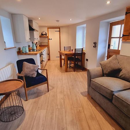 Pass The Keys Charming 19Th Century Country Cottage For 2 Guests إكزيتر المظهر الخارجي الصورة