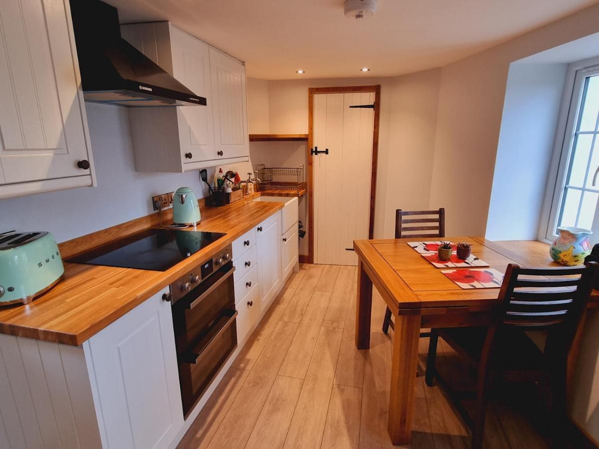 Pass The Keys Charming 19Th Century Country Cottage For 2 Guests إكزيتر المظهر الخارجي الصورة